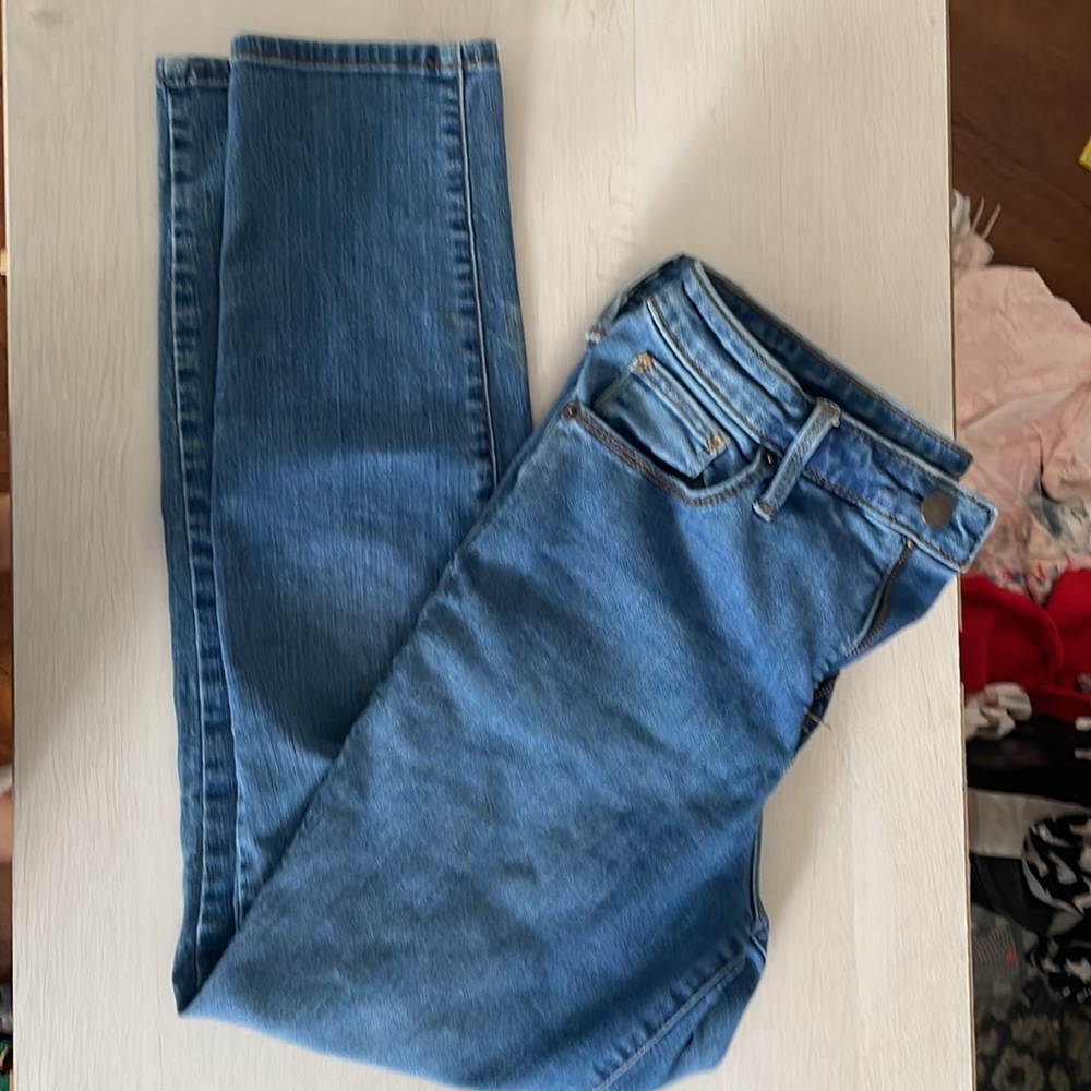 Universal Thread Jeans